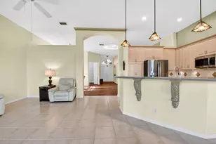 7204 Demedici Cir, Delray Beach, FL 33446 - Photo 13