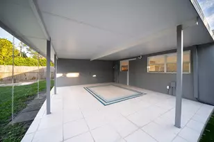 321 NW 51st St, Oakland Park, FL 33309 - Photo 27