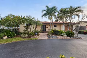 1248 SE 8th St, Deerfield Beach, FL 33441 - Photo 3