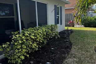 23 Highlands Dr SW, Vero Beach, FL 32962 - Photo 3