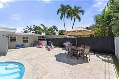 1713 NE Ne 7th Terrace NE, Fort Lauderdale, FL 33305 - Photo 19