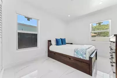 1713 NE Ne 7th Terrace NE, Fort Lauderdale, FL 33305 - Photo 17