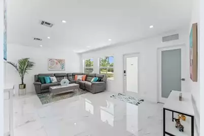 1713 NE Ne 7th Terrace NE, Fort Lauderdale, FL 33305 - Photo 3