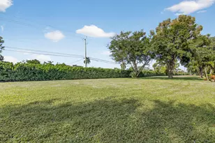 1390 High Point Way SW, Delray Beach, FL 33445 - Photo 23