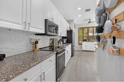 163 Las Brisas Circle, Hypoluxo, FL 33462 - Photo 17