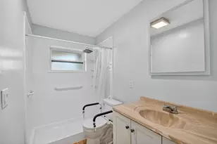 2667 Dudley Dr, West Palm Beach, FL 33415 - Photo 23