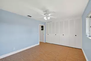 2667 Dudley Dr, West Palm Beach, FL 33415 - Photo 11