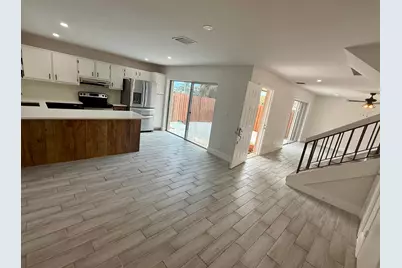 2717 SE 27th Way, Boynton Beach, FL 33435 - Photo 3