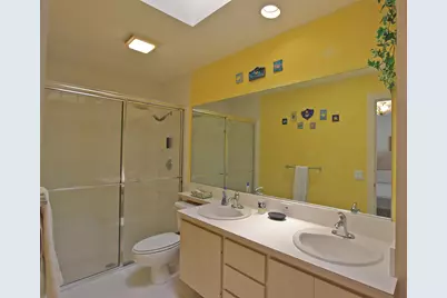 10201 Chapman Oak Court, Palm Beach Gardens, FL 33410 - Photo 13