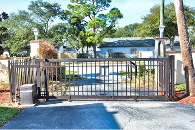 2050 Oleander Boulevard #5-306, Fort Pierce, FL 34950 - Photo 13