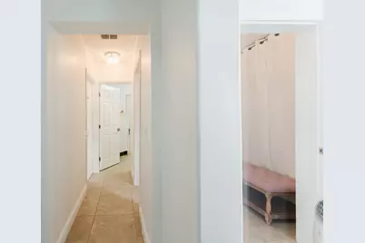 700 E Palmetto Park Road, Boca Raton, FL 33432 - Photo 15