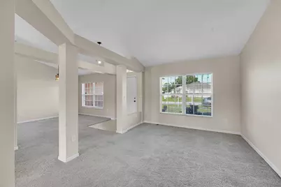 530 SW Butler Avenue, Port Saint Lucie, FL 34983 - Photo 11