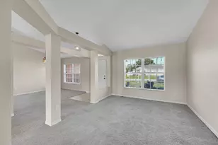 530 SW Butler Ave, Port Saint Lucie, FL 34983 - Photo 11