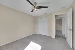 530 SW Butler Ave, Port Saint Lucie, FL 34983 - Photo 19