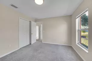 530 SW Butler Ave, Port Saint Lucie, FL 34983 - Photo 17