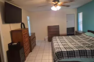 250 SE Walters Terrace, Port Saint Lucie, FL 34983 - Photo 7