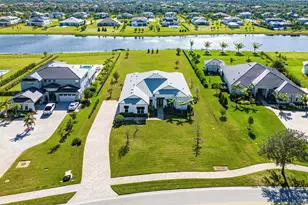 20076 SE Bridgewater Dr, Jupiter, FL 33458 - Photo 13