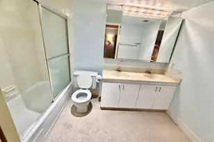 2901 Victoria Cir, Coconut Creek, FL 33066 - Photo 15