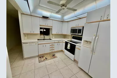 2901 Victoria Circle #D2, Coconut Creek, FL 33066 - Photo 5