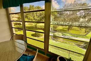 2901 Victoria Cir, Coconut Creek, FL 33066 - Photo 9