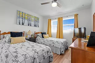 808 SE 7th St, Deerfield Beach, FL 33441 - Photo 15