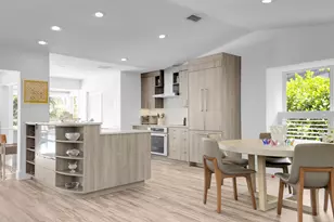 2291 Las Casitas Dr, Wellington, FL 33414 - Photo 5