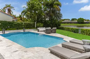 2291 Las Casitas Dr, Wellington, FL 33414 - Photo 9