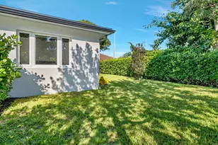 301 Pilgrim Rd, West Palm Beach, FL 33405 - Photo 57