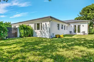 301 Pilgrim Rd, West Palm Beach, FL 33405 - Photo 51