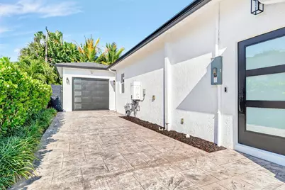 301 Pilgrim Road, West Palm Beach, FL 33405 - Photo 55