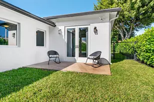 301 Pilgrim Rd, West Palm Beach, FL 33405 - Photo 59