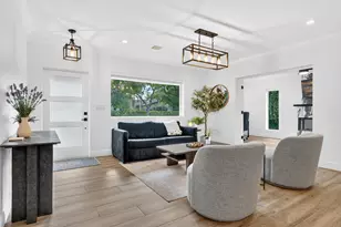 301 Pilgrim Rd, West Palm Beach, FL 33405 - Photo 7