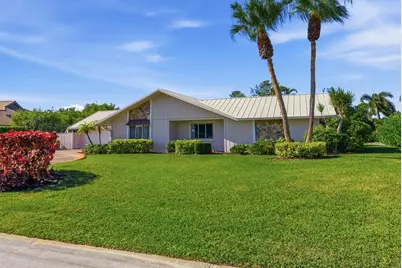 5151 SE Burning Tree Circle, Stuart, FL 34997 - Photo 3