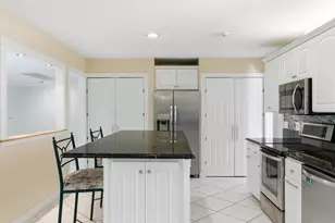 5151 SE Burning Tree Cir, Stuart, FL 34997 - Photo 11