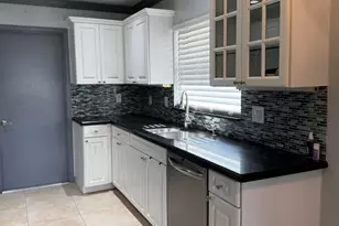 21583 Villa Nova Dr, Boca Raton, FL 33433 - Photo 7