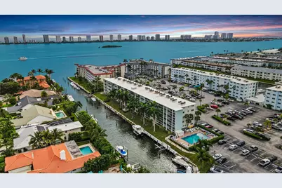 109 Paradise Harbour Boulevard #409, Juno Beach, FL 33408 - Photo 1