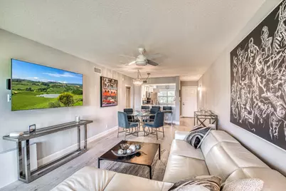 12790 Briarlake Drive #202, Palm Beach Gardens, FL 33418 - Photo 9