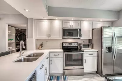 12790 Briarlake Drive #202, Palm Beach Gardens, FL 33418 - Photo 13