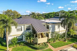 12790 Briarlake Dr, Palm Beach Gardens, FL 33418 - Photo 3