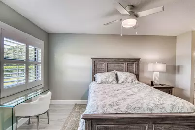 12790 Briarlake Drive #202, Palm Beach Gardens, FL 33418 - Photo 17