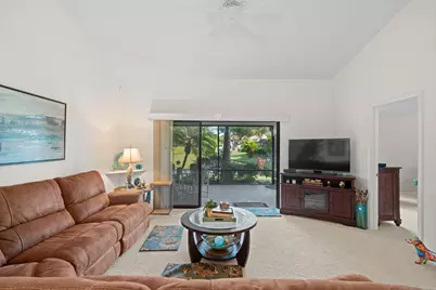 6735 Canary Palm Circle, Boca Raton, FL 33433 - Photo 7