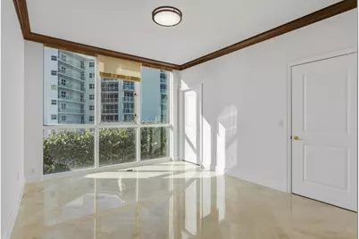 1063 Hillsboro Mile #301, Pompano Beach, FL 33062 - Photo 13