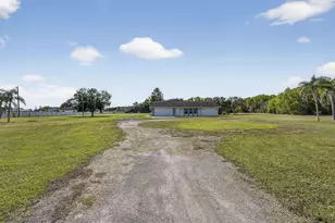 16490 Rustic Rd, Wellington, FL 33470 - Photo 39