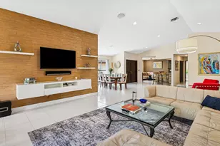 21033 Cottonwood Dr, Boca Raton, FL 33428 - Photo 11