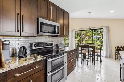 21033 Cottonwood Drive, Boca Raton, FL 33428 - Photo 15