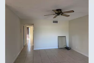 500 Village Green Circle W #212, Lake Worth Beach, FL 33461 - Photo 9