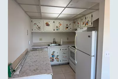 500 Village Green Circle W #212, Lake Worth Beach, FL 33461 - Photo 5