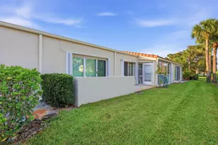 2534 Boundbrook Dr S, West Palm Beach, FL 33406 - Photo 27