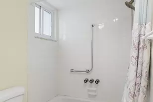2534 Boundbrook Dr S, West Palm Beach, FL 33406 - Photo 21