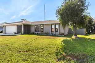 814 SE Starflower Ave, Port Saint Lucie, FL 34983 - Photo 23